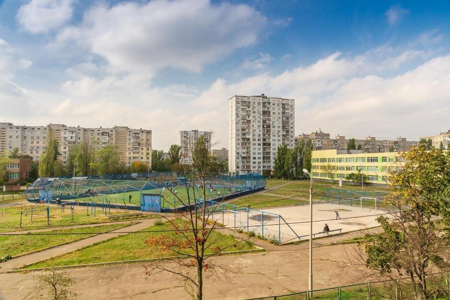 Квартира По Адресу Приозерная 8 Б Оболонь Kiev Exteriör bild